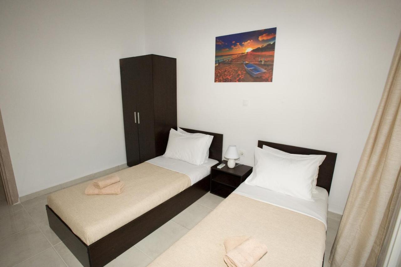 Sea Gem Apartment 1 Néoi Epivátai Ngoại thất bức ảnh
